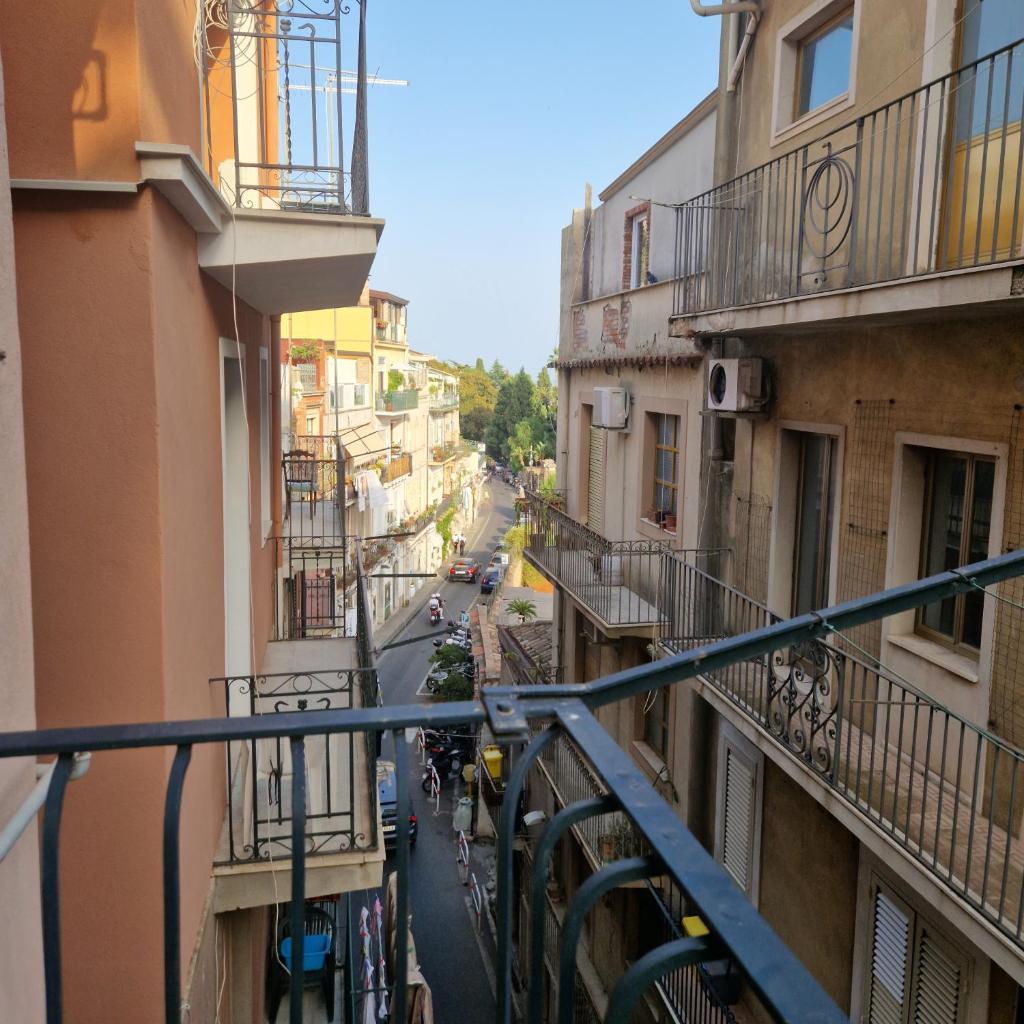Catherine Home Taormina 6