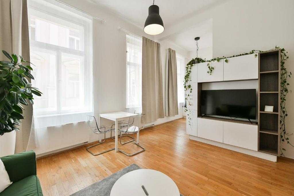 Klimentská 52 Residence 6