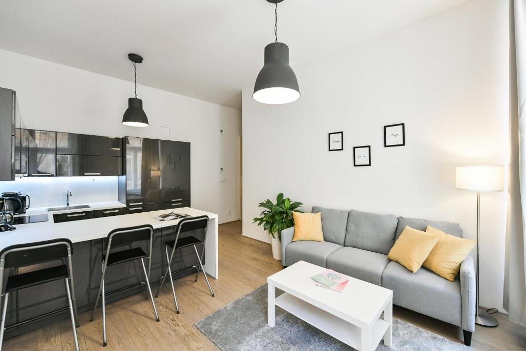 Klimentská 52 Residence 1