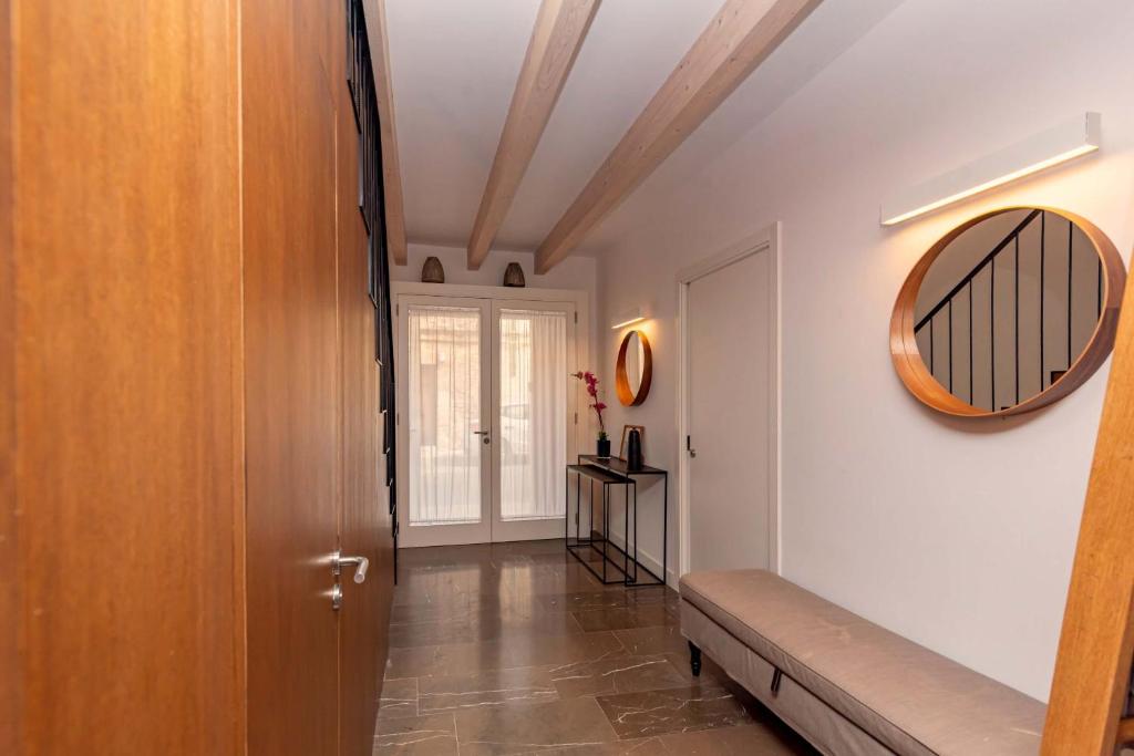 Villa Roser Vell by Sealand Villas 8