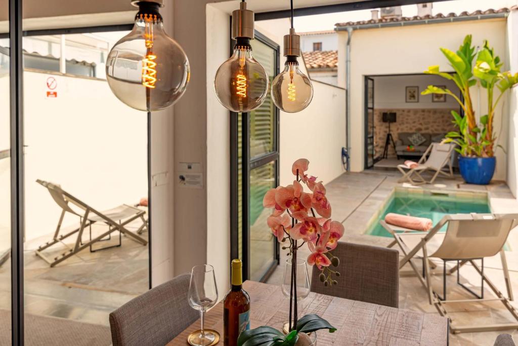 Villa Roser Vell by Sealand Villas 5