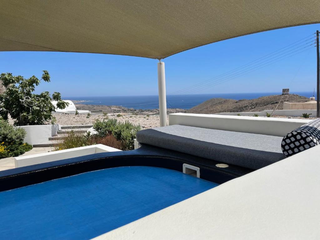 VILLA DI CAPO - Santorini Old Winery Luxury Villas 3