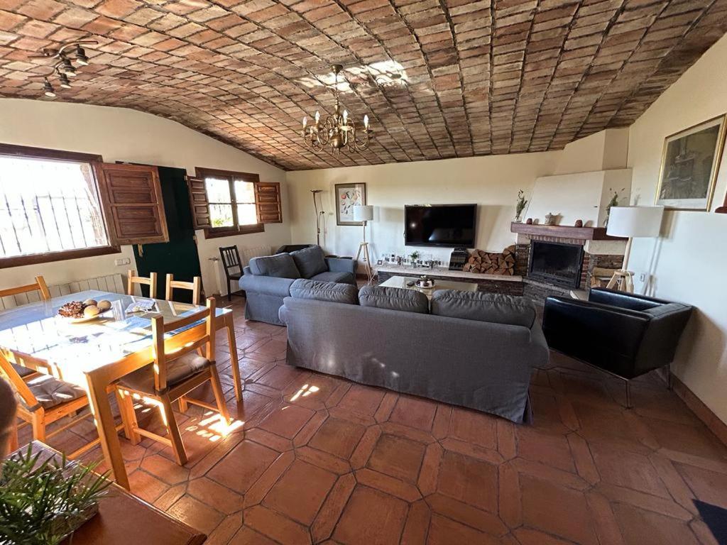 Casa Rural Cupiana Piscina privada Malaga 3