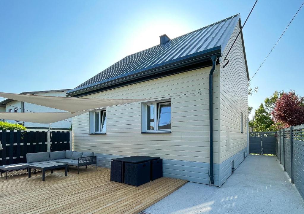 Premium suburb house - comfortable, quiet, beautiful 6