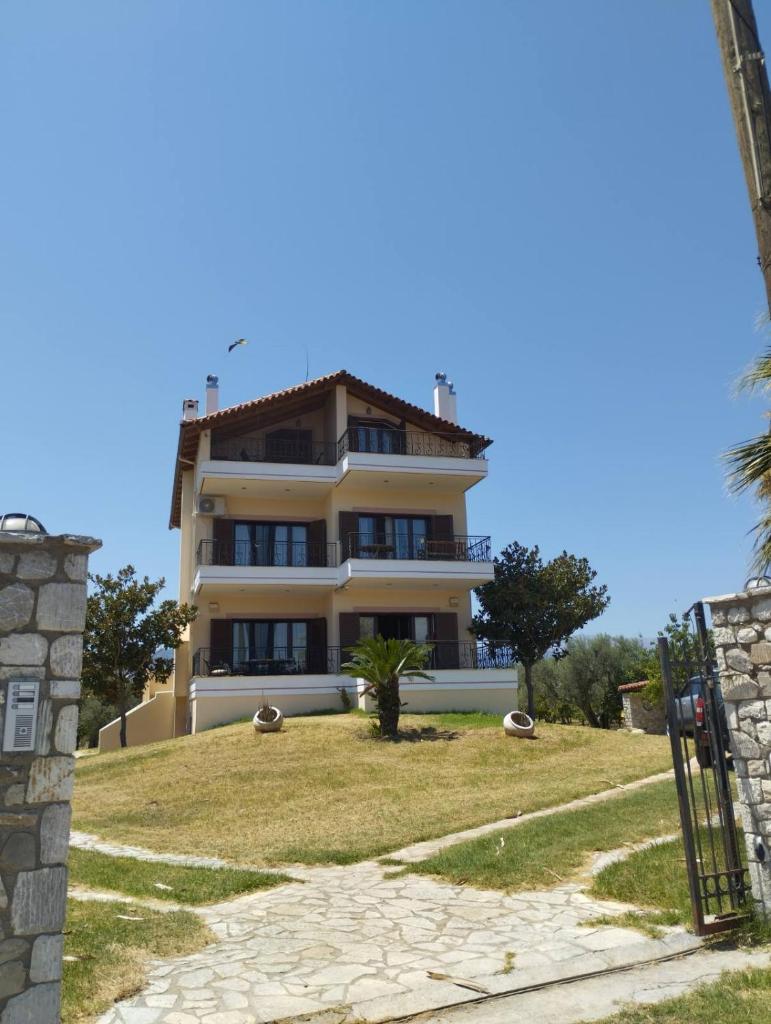 κτήμα ΝΟΣΤΟΣ 1