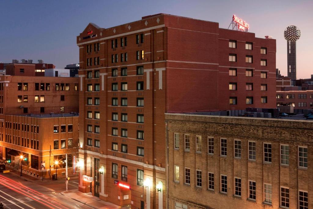 SpringHill Suites by Marriott Dallas Downtown / West End Image