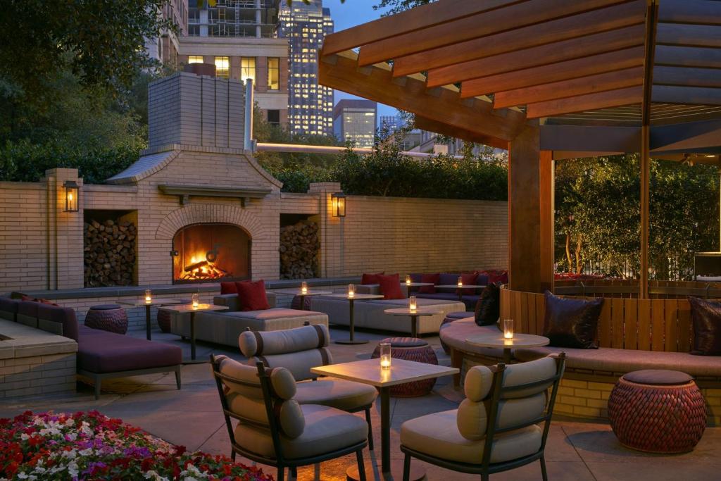 The Ritz-Carlton, Dallas Image