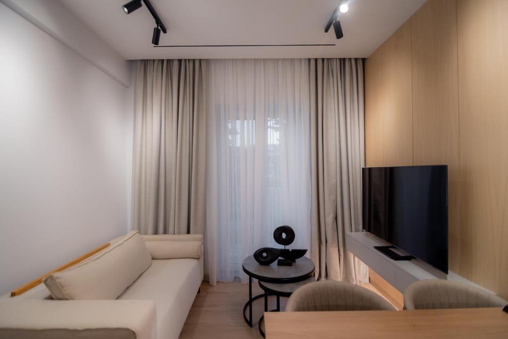 Contessa Bianca San Rocco Luxury Residences 8