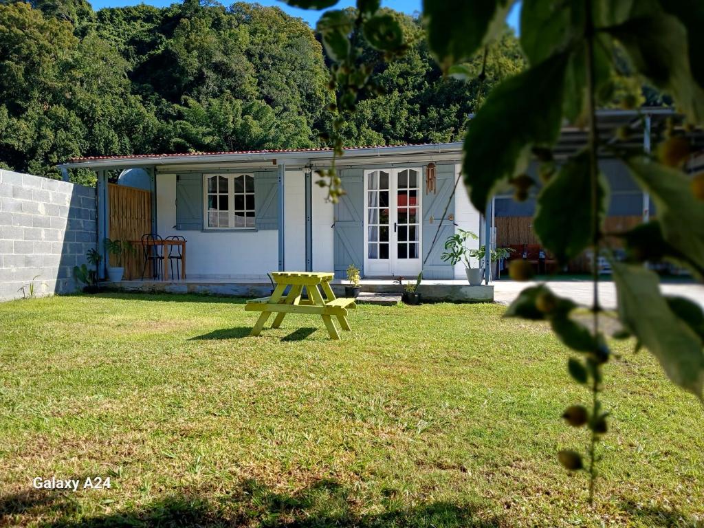 Le Recoin Exotique by ResaLoc - Maison Traditionnelle avec jardin et jacuzzy - sur la Route de Salazie 6