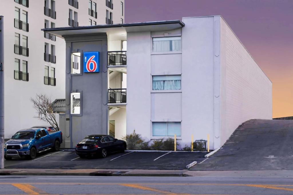 Motel 6 Atlanta, Ga - Midtown Image