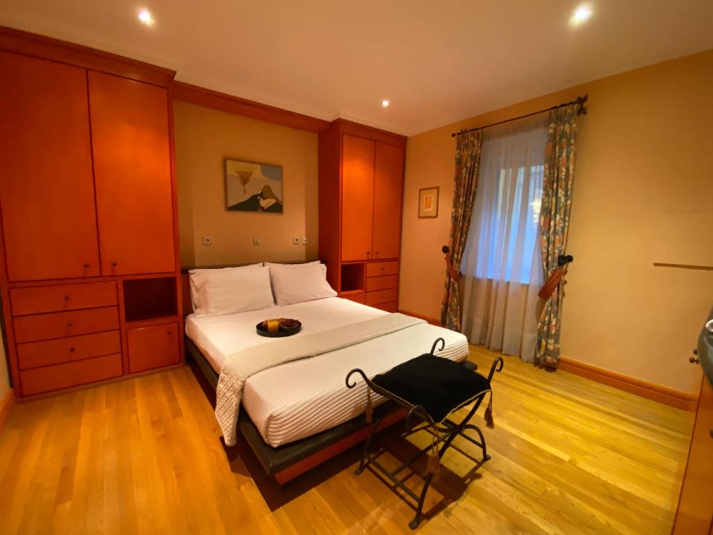 Palazzo Luxury Suite - View to Liston square & Old Fortress of Corfu old town 4