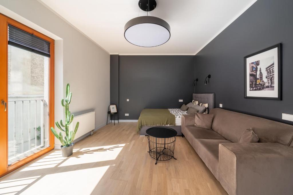 Cosy studio apartment in Ridzenes residence 7
