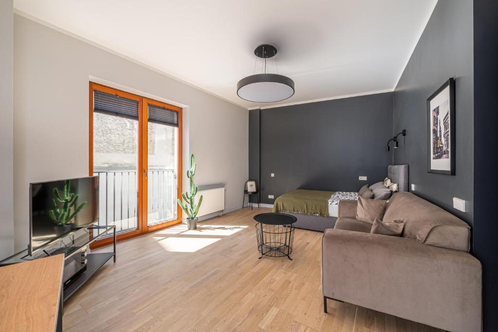 Cosy studio apartment in Ridzenes residence 6