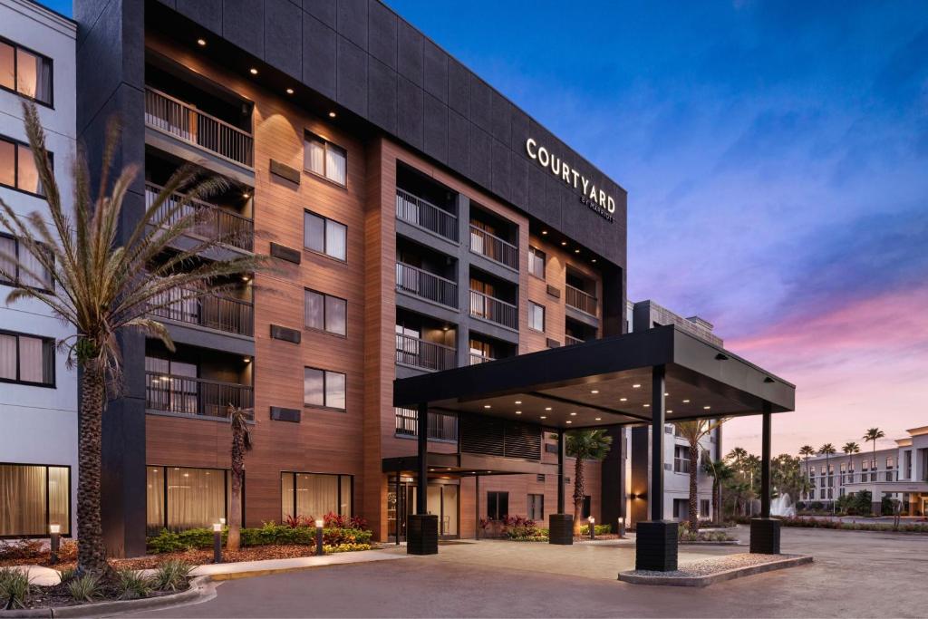 Courtyard Jacksonville Butler Boulevard Image