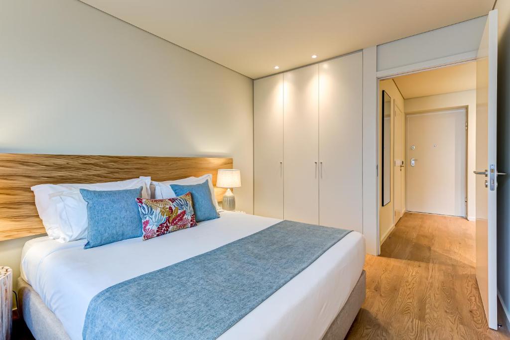 Blissful Suites Porto by gaiarooms 6