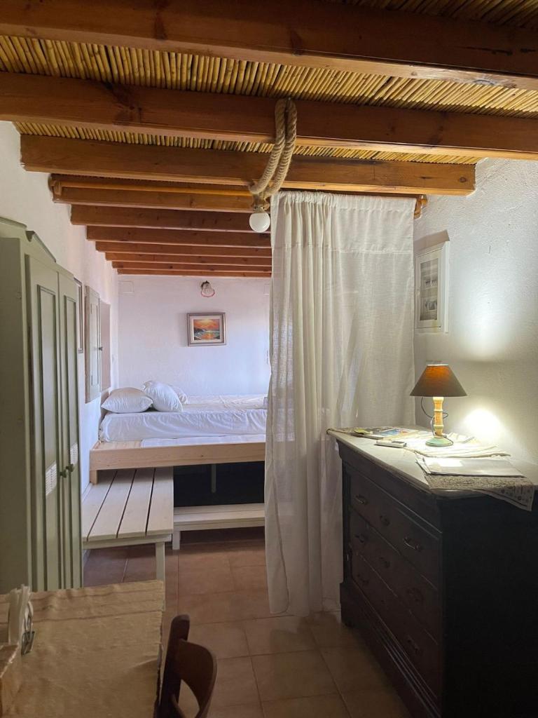 Petrino 2 - Traditional Lerian House 7