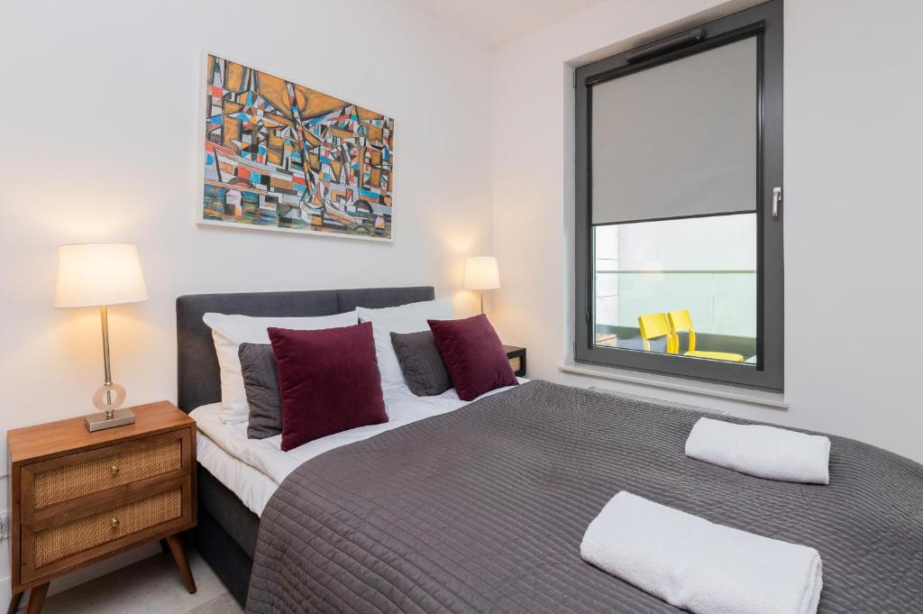 Plac Unii Apartment Gdynia City Centre by Noclegi Renters 2