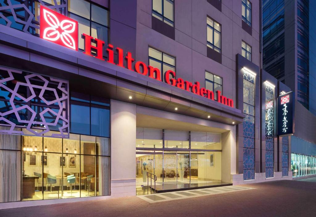 Hilton Garden Inn Dubai Deira Image