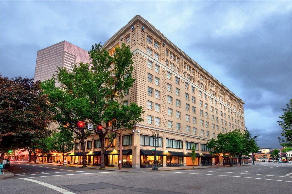 Embassy Suites by Hilton Portland Downtown Image