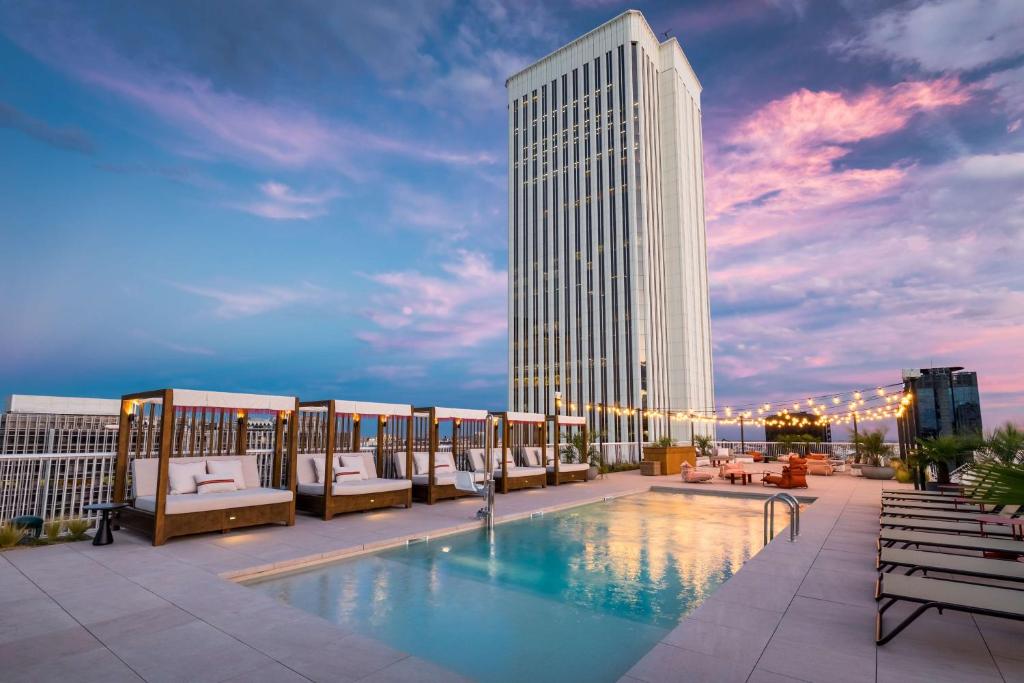 Canopy by Hilton Madrid Castellana Image