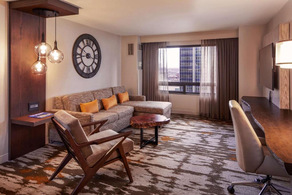 Hilton Denver City Center Image