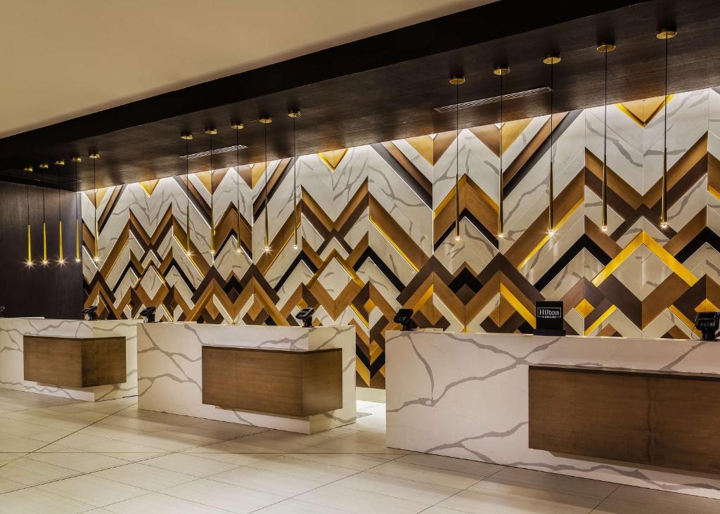 Hilton Minneapolis Image