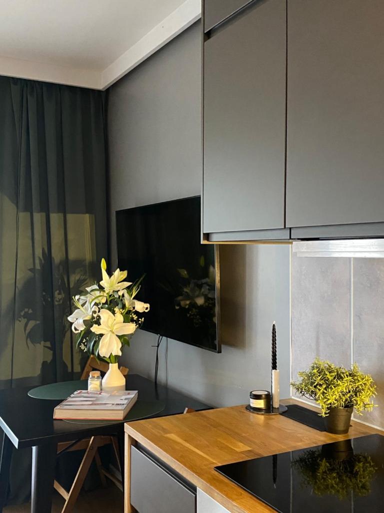 Yellow Stone Apartment 7