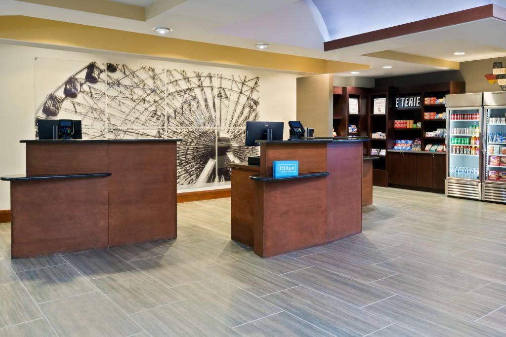 Embassy Suites Dallas - Park Central Area Image