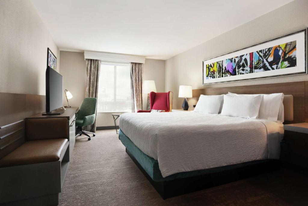 Hilton Garden Inn New Orleans Convention Center Image