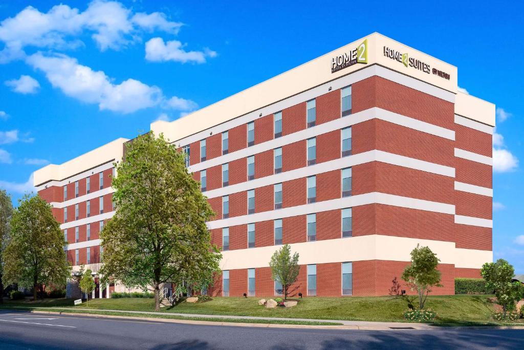 Home2 Suites by Hilton Charlotte University Research Park Image
