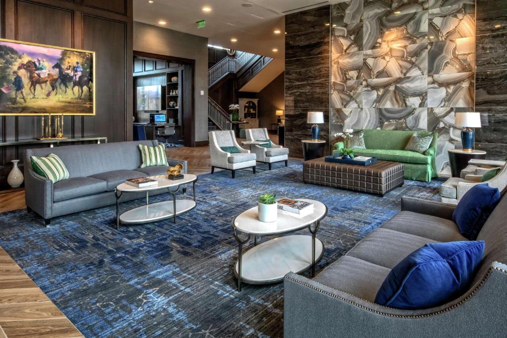 Hilton Nashville Green Hills Image