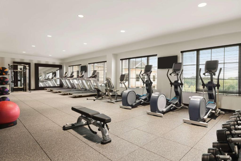Hilton Garden Inn Charlotte Southpark Image