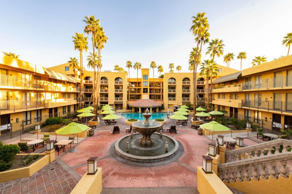 Hilton Phoenix Resort at the Peak Image