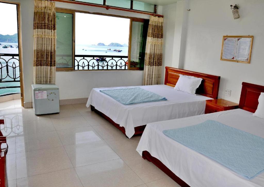 Private Balcony Hotel