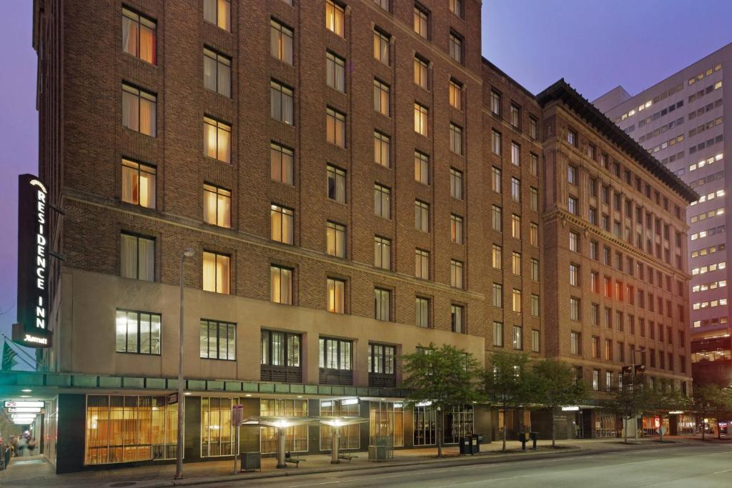 Residence Inn Houston Downtown/Convention Center Image