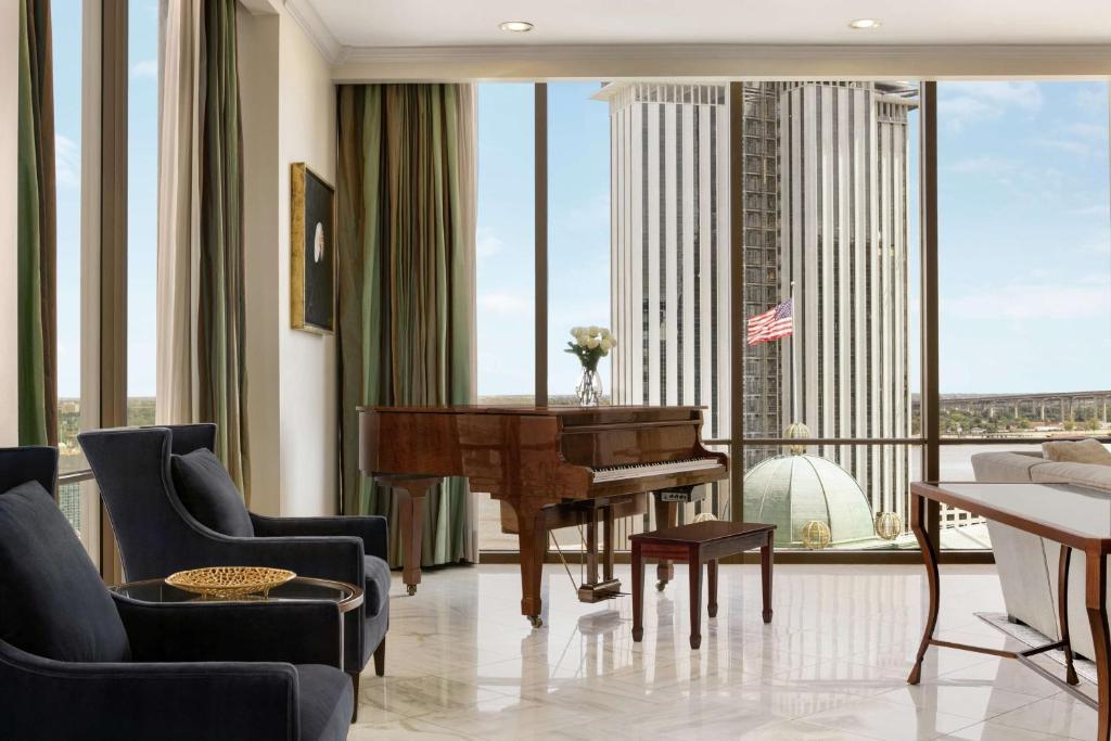 DoubleTree by Hilton New Orleans Image