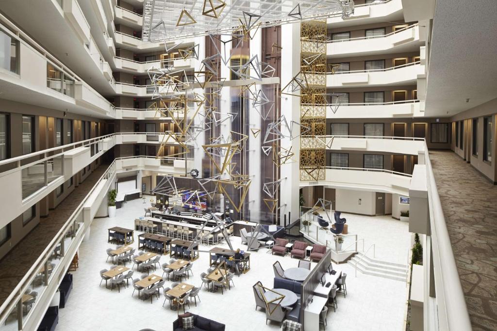 Embassy Suites by Hilton Atlanta Galleria Image