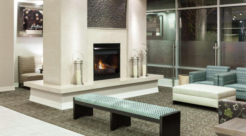 Hilton Garden Inn Denver Downtown Image