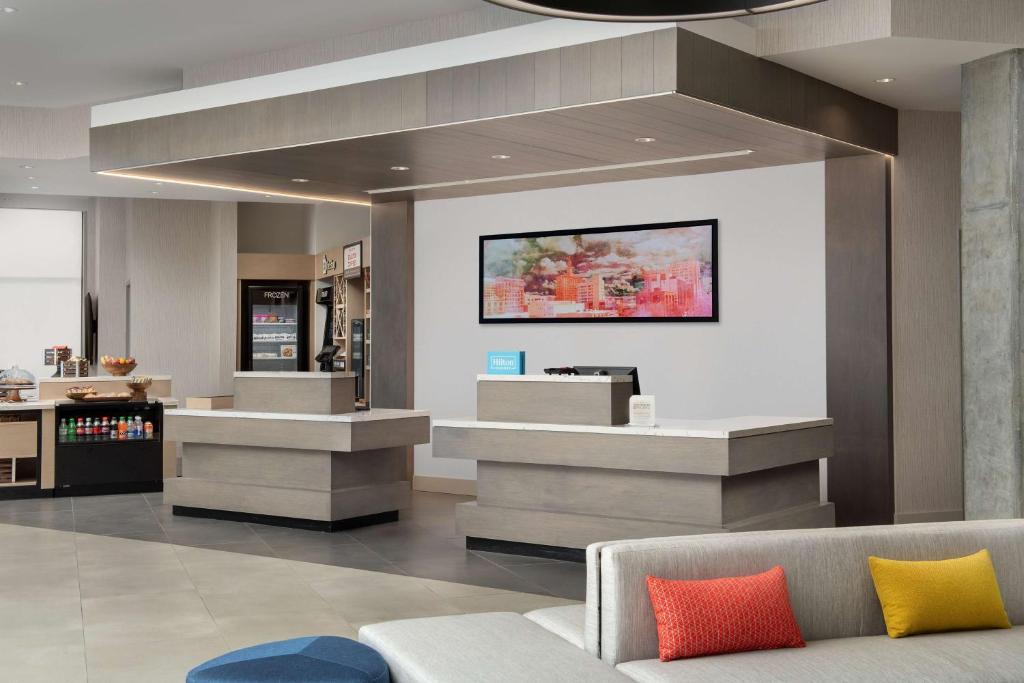 Hilton Garden Inn San Jose Airport Image