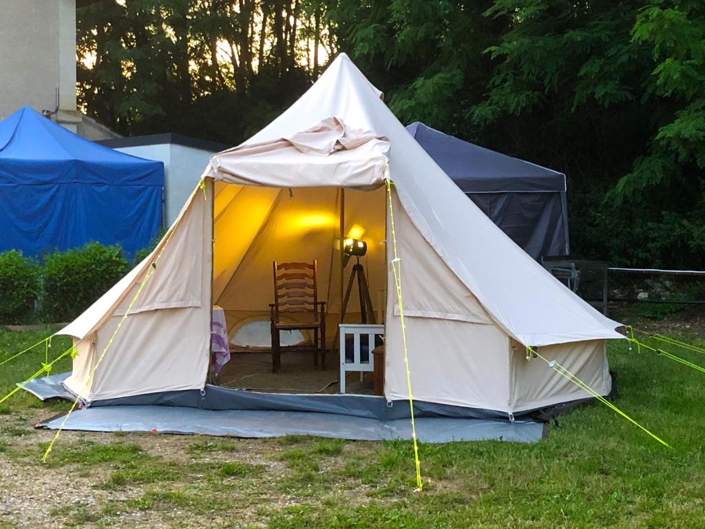 Photo de la galerie de l'établissement Luxury Glamping, à Dammarie-sur-Loing