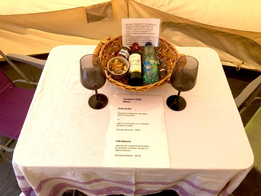 Photo de la galerie de l'établissement Luxury Glamping, à Dammarie-sur-Loing