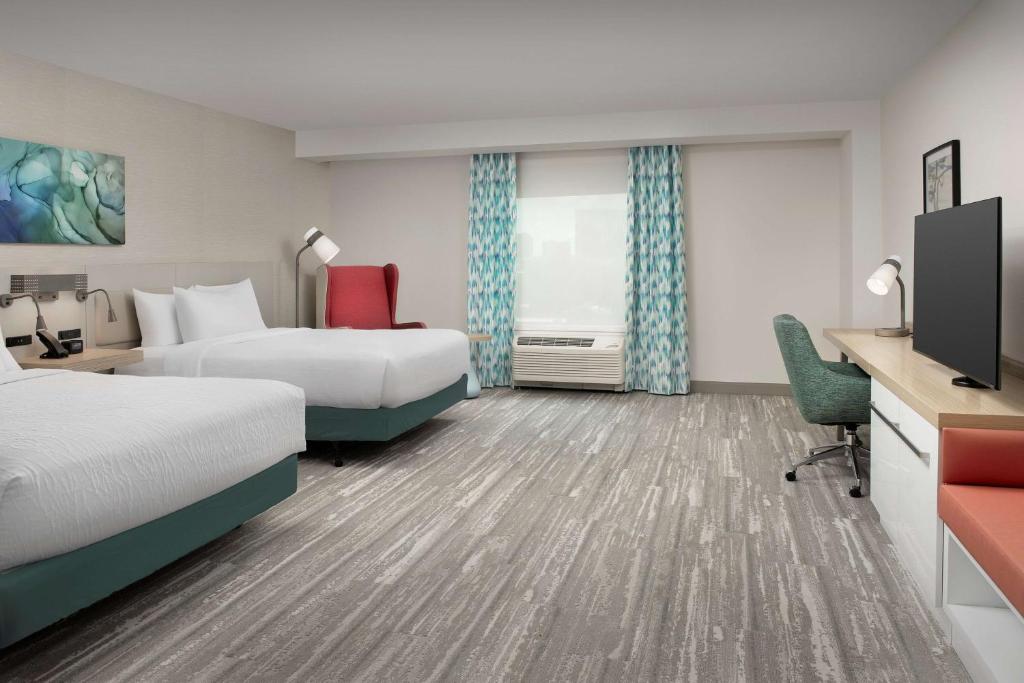 Hilton Garden Inn Orlando Downtown Image