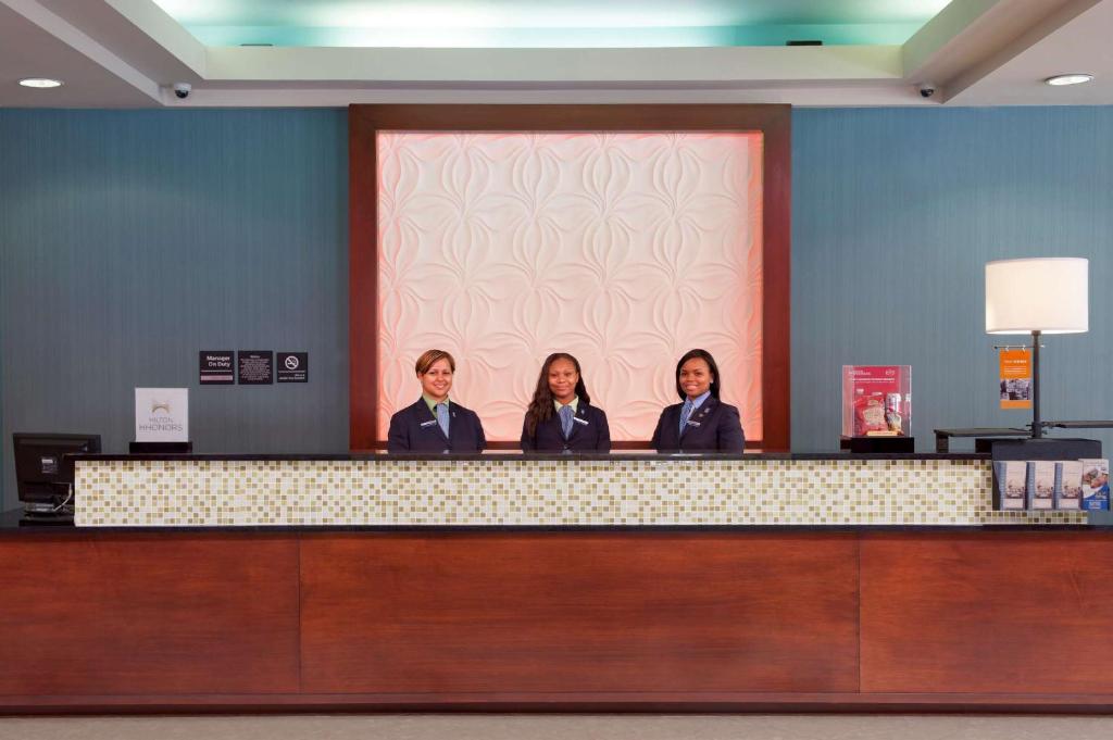 Hampton Inn Indianapolis Downtown Across from Circle Centre Image