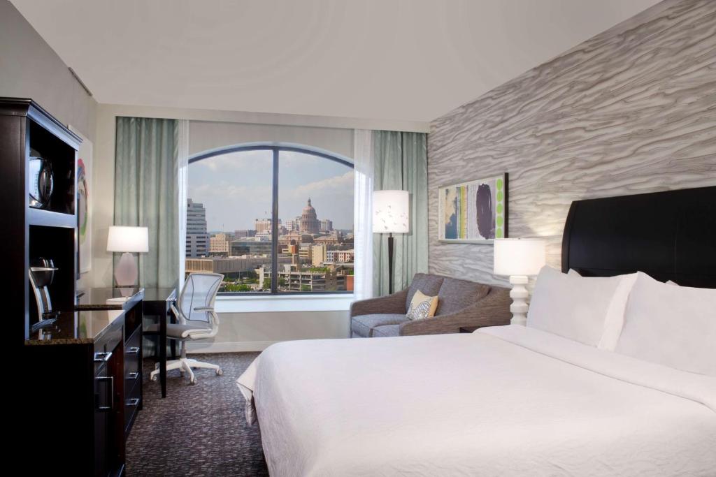 Hilton Garden Inn Austin Downtown-Convention Center Image
