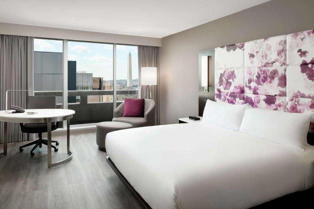 Hilton Washington DC National Mall The Wharf Image