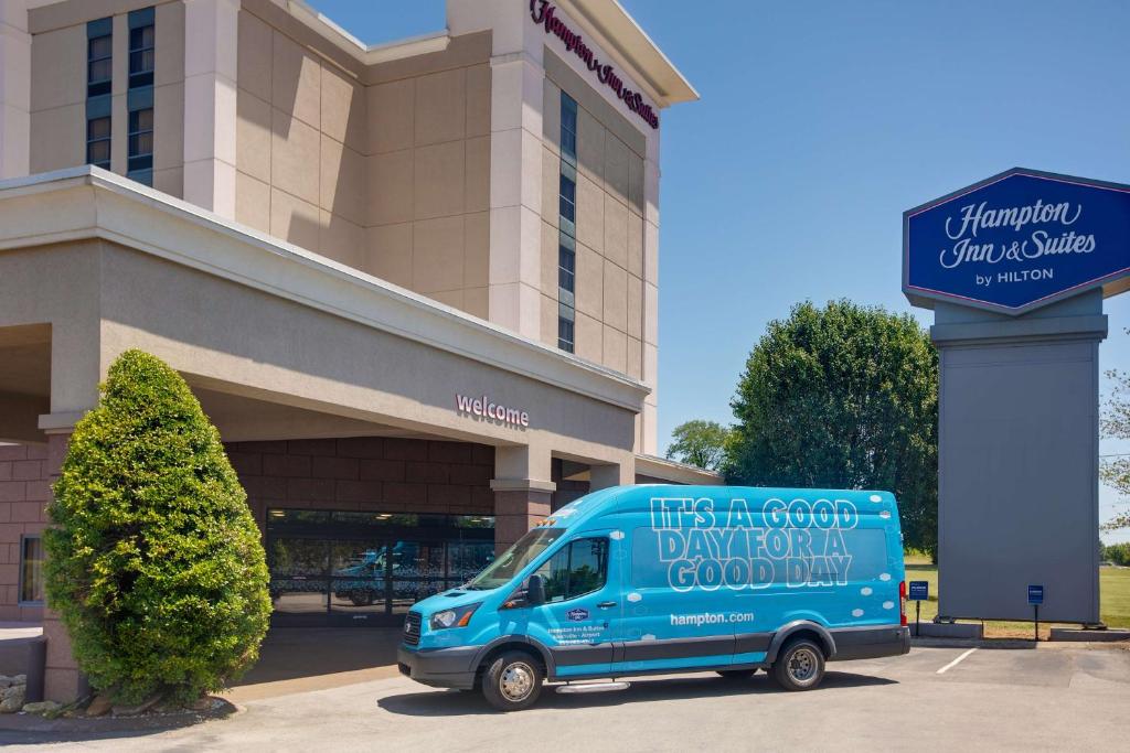 Hampton Inn & Suites Nashville-Airport Image