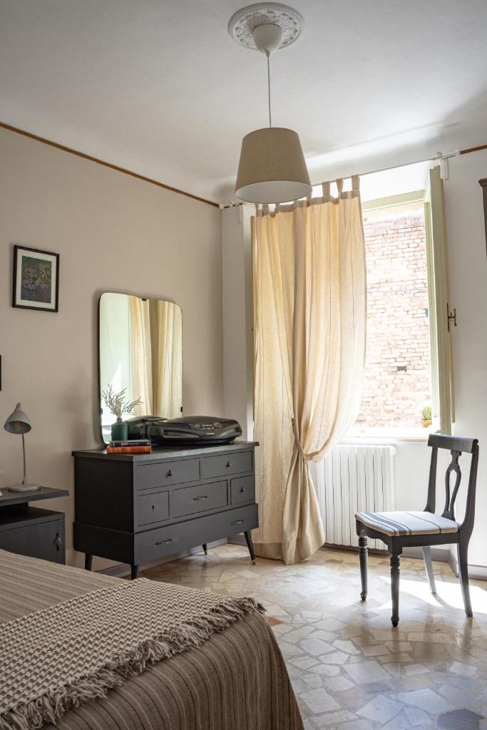 Casa vacanze nel centro storico di Fermo Happy Song 2