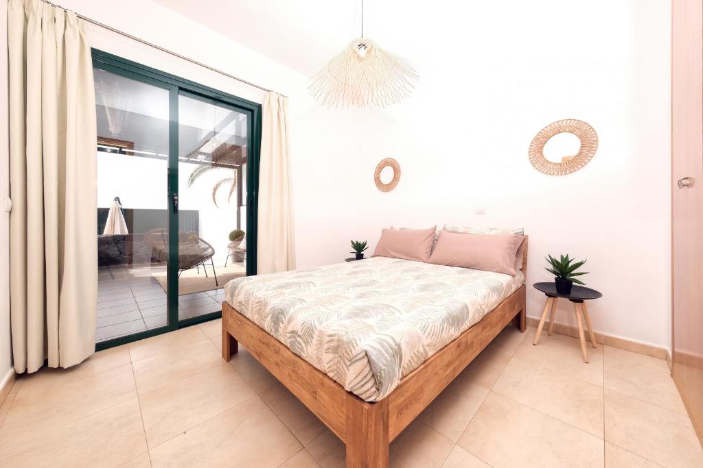 Casa Costa Esmeralda Plus - Pool and Relax By Lanzarote Vacation Homes 4