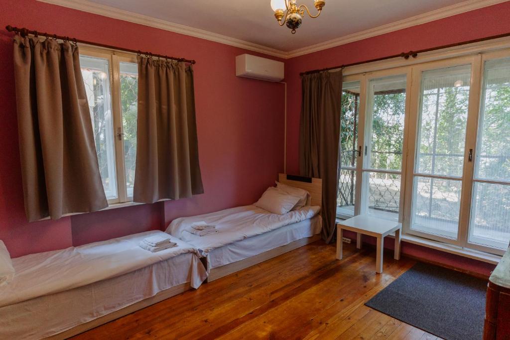 Central Apartment Cozy & Quiet 2