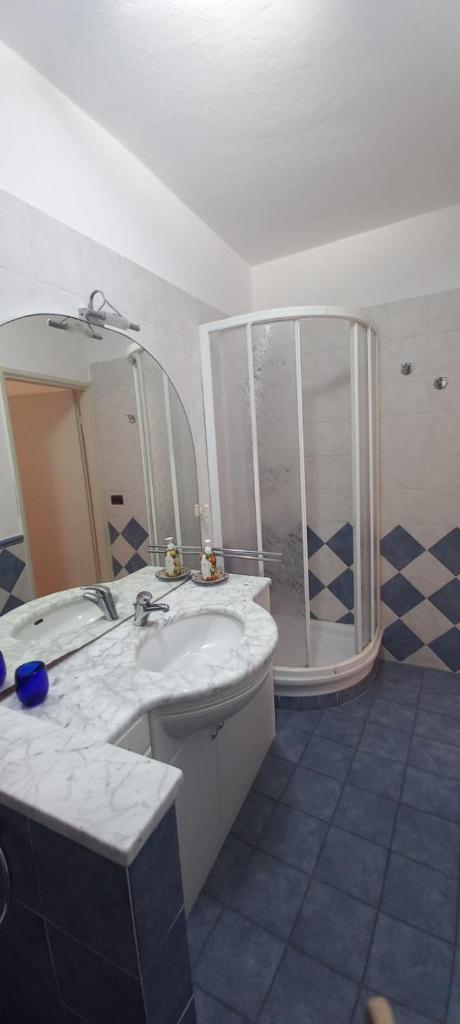 La Casa Gialla 8